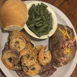Grand River Grill - Surf and turf!