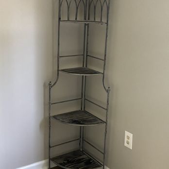 Seal Team Movers - Corner shelf - Movers Near Me