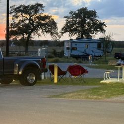 Lantern Oaks RV Resort