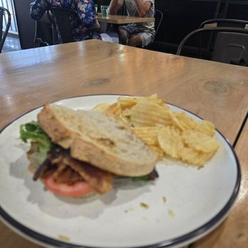 Cafe Columbia - Coffee & Tea Near Me - Wenatchee, Washington