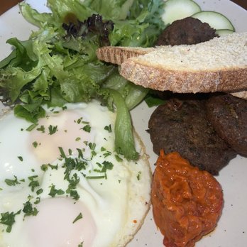 Nom Cafe - Modern European Near Me - Portland, Maine