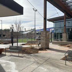 UCHealth Steadman Hawkins Clinic Denver - Rehab field