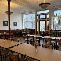 Rail To River Brewing - Clean historic building- friendly folk