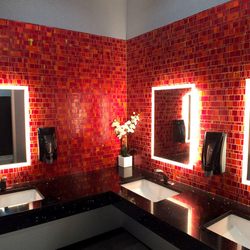 Club Fitness - Lemay - Locker Room