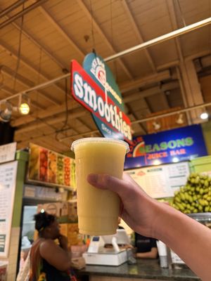 Four Seasons Juice Bar by null