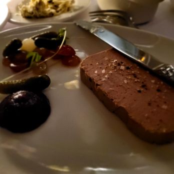 Mon Ami Gabi - Chicken Liver Mousse Pâté with red wine-Dijon mustard, cornichons - French Near Me - Chicago, Illinois Mon Ami Gabi - Chicken Liver Mousse Pâté with red wine-Dijon mustard, cornichons - French Near Me - Chicago, Illinois
