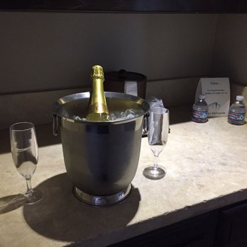 Hotel Metropole - Hotels Near Me - Avalon, California