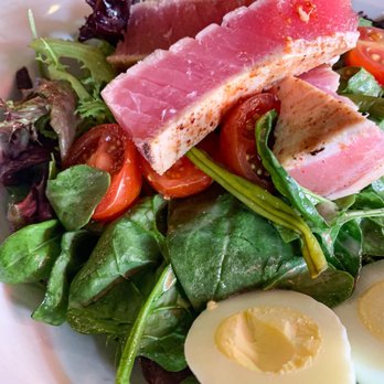 Passerelle Bistro - Niçoise salad - French Near Me - Greenville, South Carolina Passerelle Bistro - Niçoise salad - French Near Me - Greenville, South Carolina