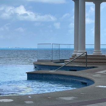 DeDe's Travel - Cancun RIU Palace Las Americas - Travel Services Near Me - Kansas City, Missouri DeDe's Travel - Cancun RIU Palace Las Americas - Travel Services Near Me - Kansas City, Missouri