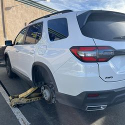 Antonio' Wheels - They remove the tire