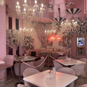 Mrs Coco - Corner  Dining - Cafes Near Me - Henderson, Nevada