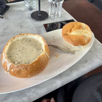 Franciscan Crab Restaurant - Clam Chowder in a bowl - Seafood Near Me - San Francisco, California Franciscan Crab Restaurant - Clam Chowder in a bowl - Seafood Near Me - San Francisco, California