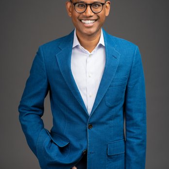 415Headshots - Confidence captured! New headshot featuring a winning smile and a snappy blue blazer by 415Headshots, San Francisco's finest! - Session Photography Near Me - San Francisco, California