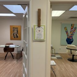 Curifly Lice Treatment - Our beautiful & clean salon!!