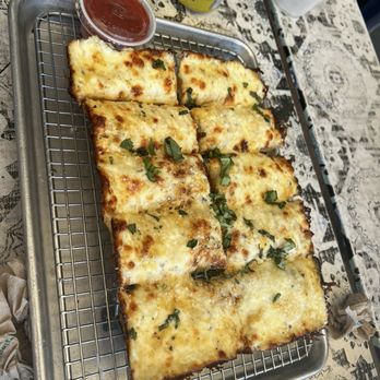 SoDough Square - Winter Park - Cheesy Garlic bread - Pizza Near Me - Winter Park, Florida SoDough Square - Winter Park - Cheesy Garlic bread - Pizza Near Me - Winter Park, Florida