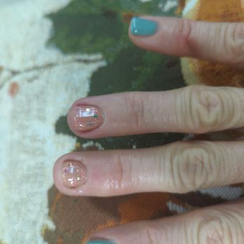 Kimberly Nails and Spa - Middle nail is new growth - Nail Salons Near Me - Redondo Beach, California Kimberly Nails and Spa - Middle nail is new growth - Nail Salons Near Me - Redondo Beach, California