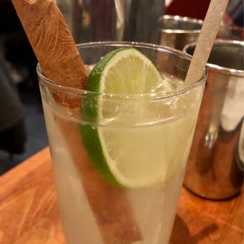 Fish Cheeks - Ford Gin drink, very good - Seafood Near Me - New York, New York Fish Cheeks - Ford Gin drink, very good - Seafood Near Me - New York, New York