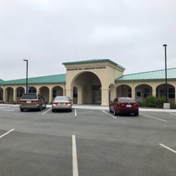 Seventh Day Adventist School - SDA Hollister Christian School exterior front