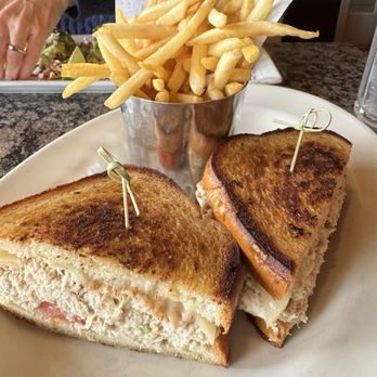 Cafe Bellini - Albacore tuna melt - Breakfast & Brunch Near Me - Petaluma, California Cafe Bellini - Albacore tuna melt - Breakfast & Brunch Near Me - Petaluma, California
