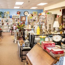 The Treasure Hound - Photo of the front room of the shop. There is a back room and upstairs.