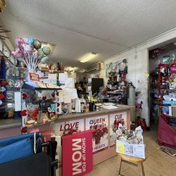 Waipahu Florist - Front desk