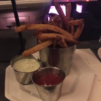 Talon Bar - Fries with ketchup and choice of 1 dipping sauce. - Bars Near Me - Brooklyn, New York