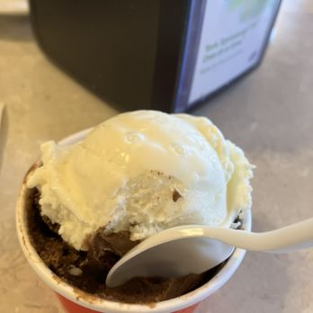 Angelo Brocato - Chocolate and coconut gelato, small - Coffee & Tea Near Me - New Orleans, Louisiana