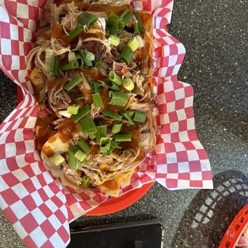 Smokin Pig BBQ - Half nachos!! - Barbeque Near Me - Greeneville, Tennessee Smokin Pig BBQ - Half nachos!! - Barbeque Near Me - Greeneville, Tennessee