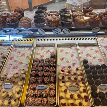 Big Apple Bagels - Bagels Near Me - Avon, Indiana