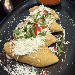 Molotes