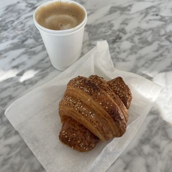 Coffea - Coffee & Tea Near Me - Toluca Lake, California