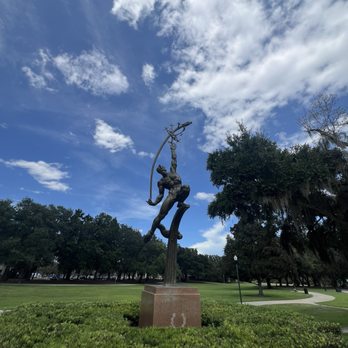 Rocket Thrower - Landmarks & Historical Buildings Near Me - Orlando, Florida