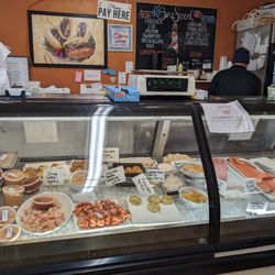 Weymouth Lobster Pound - Weymouth Lobster Pound 2/2025