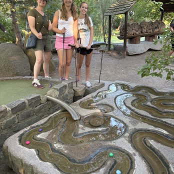 Big Stone Mini Golf - Golf Near Me - Minnetrista, Minnesota