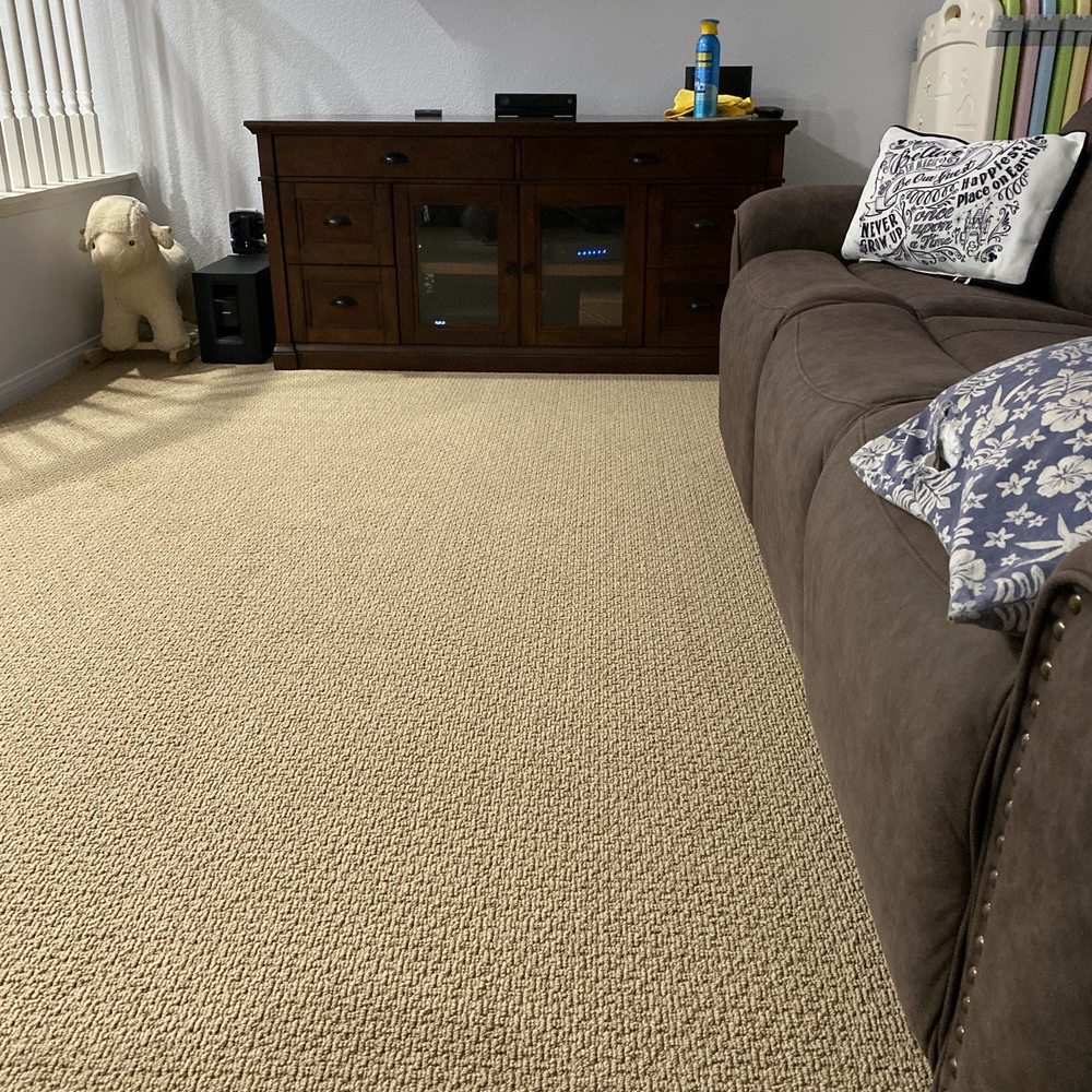 SoCal Carpets and Floorcovering - Carpet in the living room - Flooring Near Me - Chula Vista, California SoCal Carpets and Floorcovering - Carpet in the living room - Flooring Near Me - Chula Vista, California
