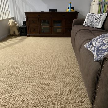 SoCal Carpets and Floorcovering - Carpet in the living room - Flooring Near Me - Chula Vista, California SoCal Carpets and Floorcovering - Carpet in the living room - Flooring Near Me - Chula Vista, California