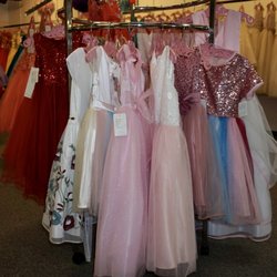 Gabrielle's Formals & Events - Little girl dresses