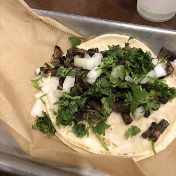Taqueria Z - Mushroom taco - Tacos Near Me - Edwardsville, Illinois Taqueria Z - Mushroom taco - Tacos Near Me - Edwardsville, Illinois