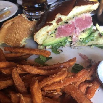 Oakside - ahi sandwich with sweet potato fries - Seafood Near Me - Big Bear Lake, California