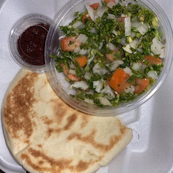 Pizzita Circle - Pizza Near Me - Chino, California