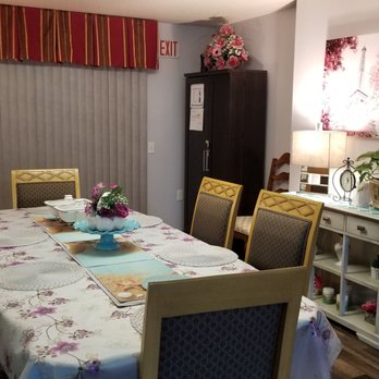 Infinite Care AFH - Dining Room 2 - Assisted Living Facilities Near Me - Clackamas, Oregon Infinite Care AFH - Dining Room 2 - Assisted Living Facilities Near Me - Clackamas, Oregon