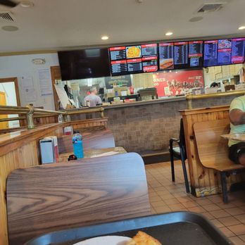 Flints Corner Pizza & Seafood - Pizza Near Me - Tyngsboro, Massachusetts Flints Corner Pizza & Seafood - Pizza Near Me - Tyngsboro, Massachusetts