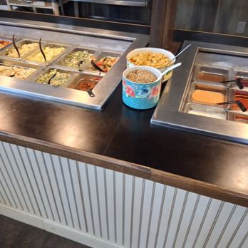 Farmer's Inn - Salad bar only Not hot food bar as it wasn't open - Gift Shops Near Me - Sigel, Pennsylvania
