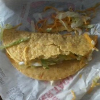 Taco Bell - One of the tacos I received. The shell was broke, and barely any toppings stayed in the shell. - Fast Food Near Me - Southfield, Michigan