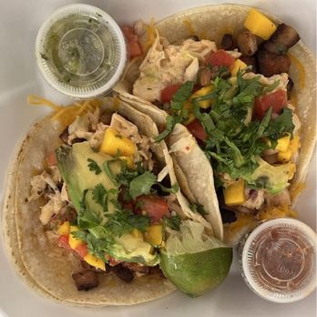 The Food Dude Wagon - Pork Belly Tacos...YUM! - Burgers Near Me - Penn Valley, California