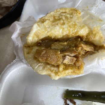 Gorditas La Baja - Chicharon salsa verde. Nasty soggy chicharon - Mexican Near Me - Norwalk, California