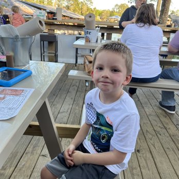 Big Daddy's Grill - Eating outside - Seafood Near Me - Fairhope, Alabama Big Daddy's Grill - Eating outside - Seafood Near Me - Fairhope, Alabama