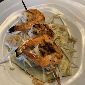 Lemongrass Cafe - Shrimp pad Thai - Asian Fusion Near Me - Bellaire, Texas Lemongrass Cafe - Shrimp pad Thai - Asian Fusion Near Me - Bellaire, Texas
