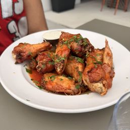 Honey Sriracha Wings