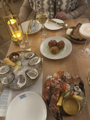 Dom’s Taverna Santa Barbara by null